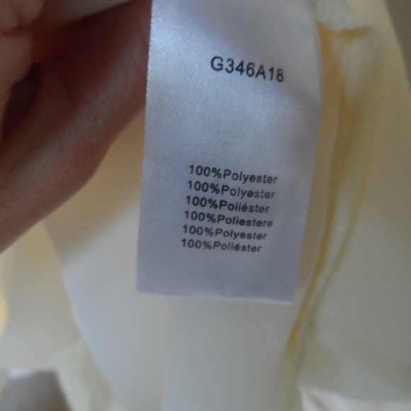 Ivory blouse - Picture 2 of 6